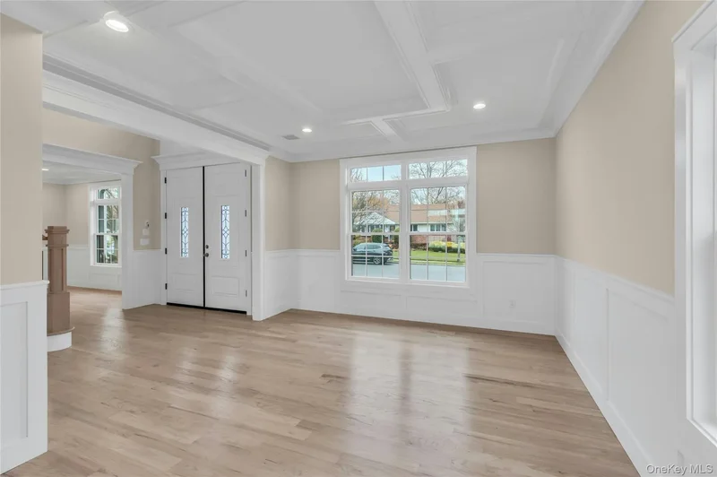7 Sheridan Street, Old Bethpage, New York, United States. - Photo 15
