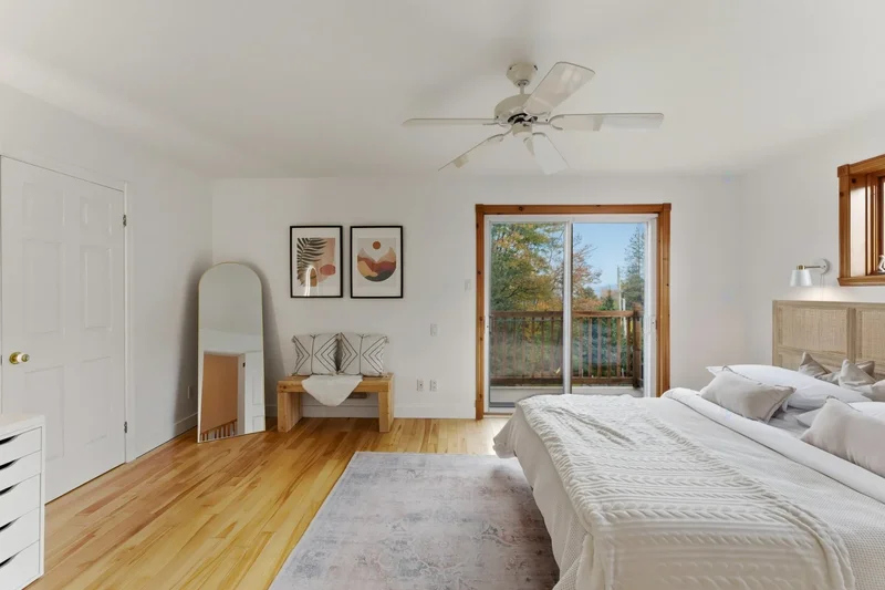40 Rue St-Jude, Lac-Brome, Quebec, Canada. - Photo 27