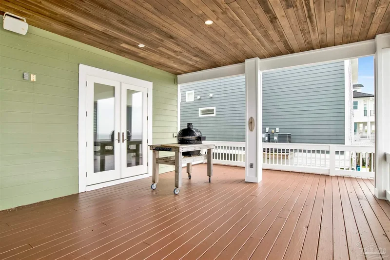 1070 Harbor Ln, Gulf Breeze, FL 32563, Gulf Breeze, Florida, United States. - Photo 60