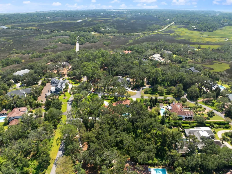303 Hawkins Island Drive, Saint Simons Island, GA 315222, St. Simons, Georgia, United States. - Photo 7