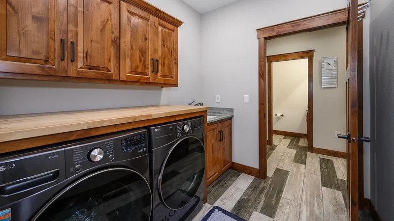 6209 Misty Waters Drive, Bismarck, ND 58503, Bismarck, North Dakota, United States. - Photo 22