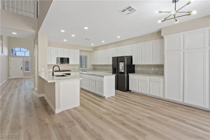 9272 W Viking Road, Las Vegas, NV 89147, Las Vegas, Nevada, United States. - Photo 7