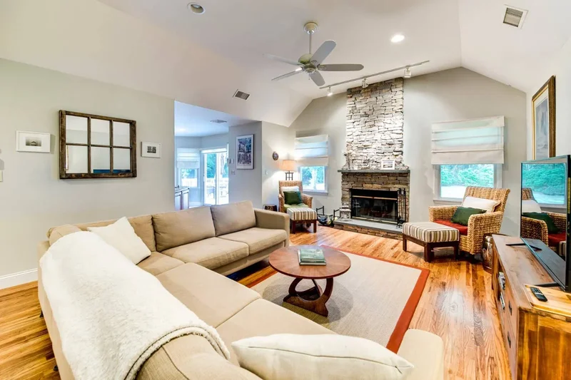 30 Brander Parkway, Shelter Island Heights, New York, United States. - Photo 3