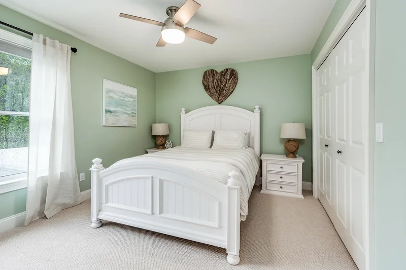 15A Shore Road, Waterford, CT 06385, Waterford, Connecticut, United States. - Photo 21