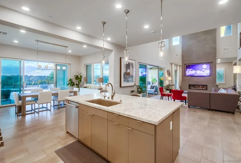 6372 Meadowbrush Cir, San Diego, California, United States. - Photo 9