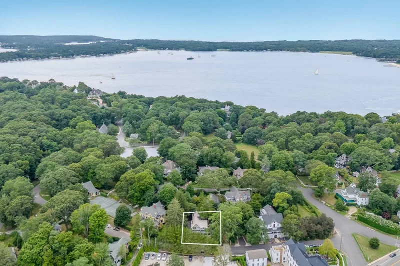 5 Washington Street, Shelter Island Heights, New York, United States. - Photo 13