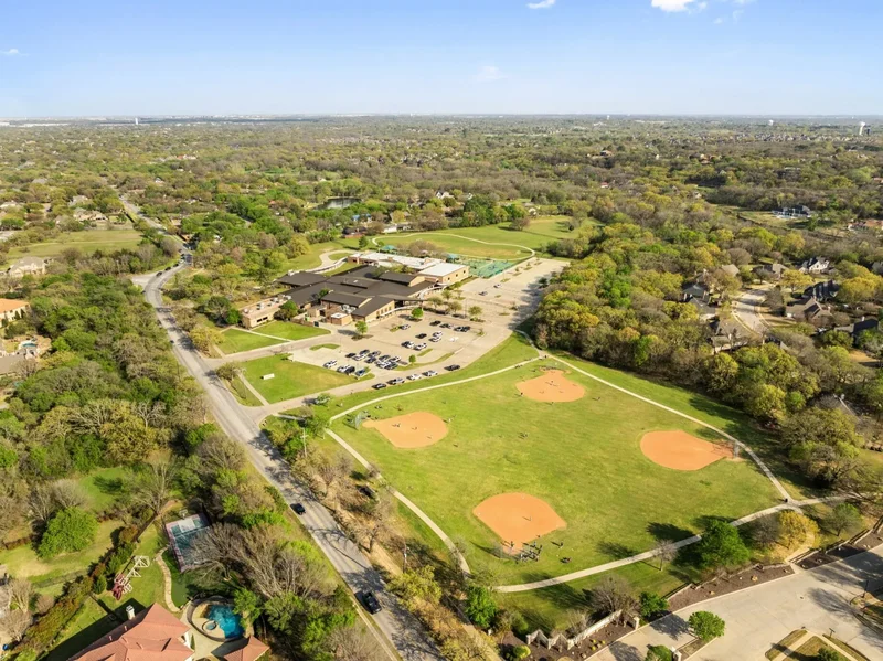 710 Deer Hollow Boulevard , Southlake, TX 76092, Grapevine, Texas, United States. - Photo 34