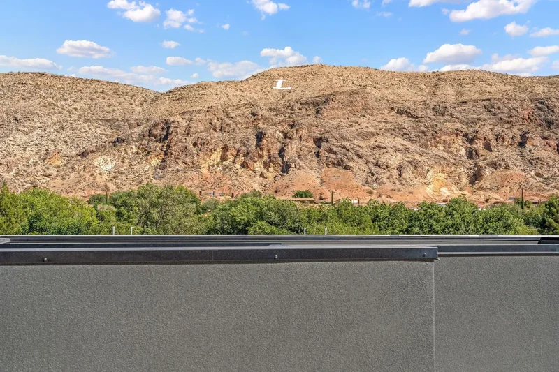 80 W Center ST, Hurricane, Utah, United States. - Photo 25