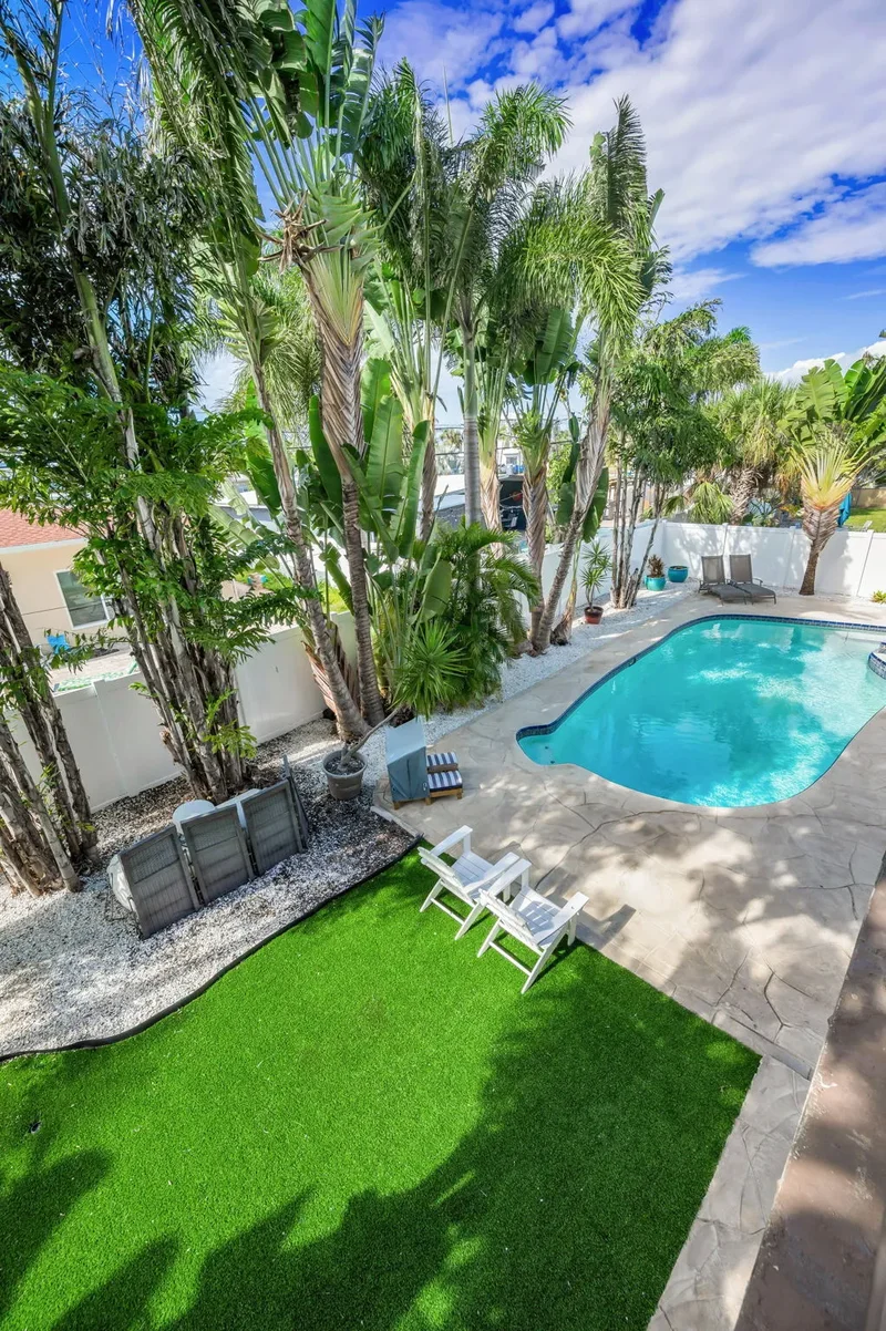 10206 4th St E, Treasure Island, FL 33706, St. Pete Beach, Florida, United States. - Photo 25