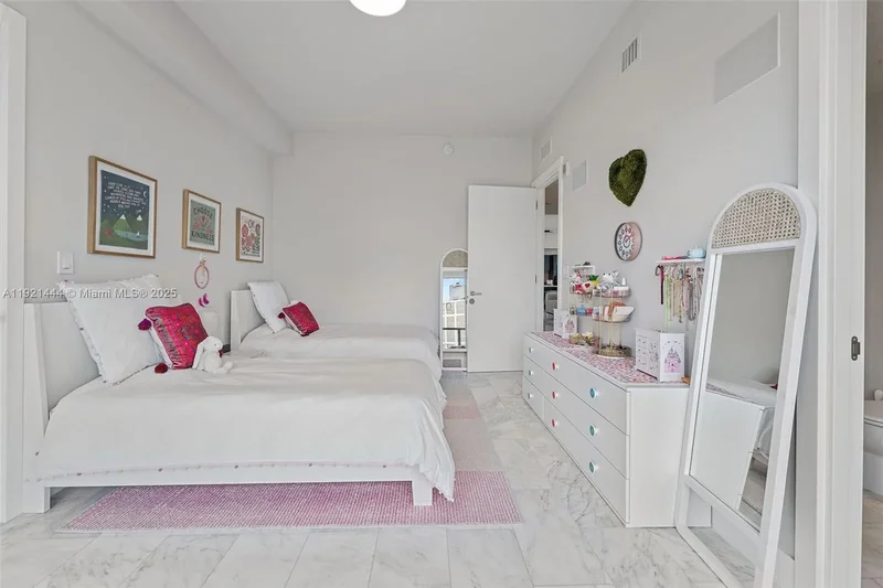 1451 Brickell Ave 2802, Miami, Florida, United States. - Photo 11