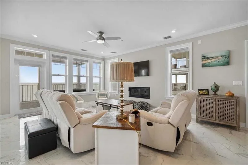 2341 Point Chesapeake Quay, Virginia Beach, Virginia, United States. - Photo 11