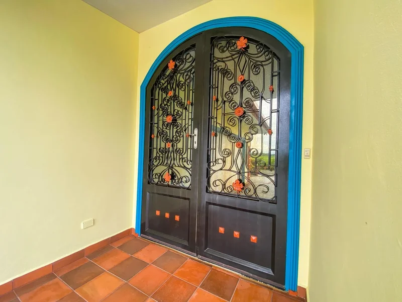 Luxury Beachfront Home For Sale Playa Barqueta