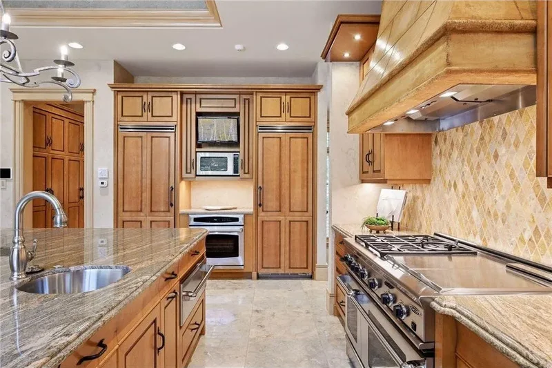1989 Dwight Lane, Minnetonka, MN, 55305, USA, Minnetonka, Minnesota, United States. - Photo 8