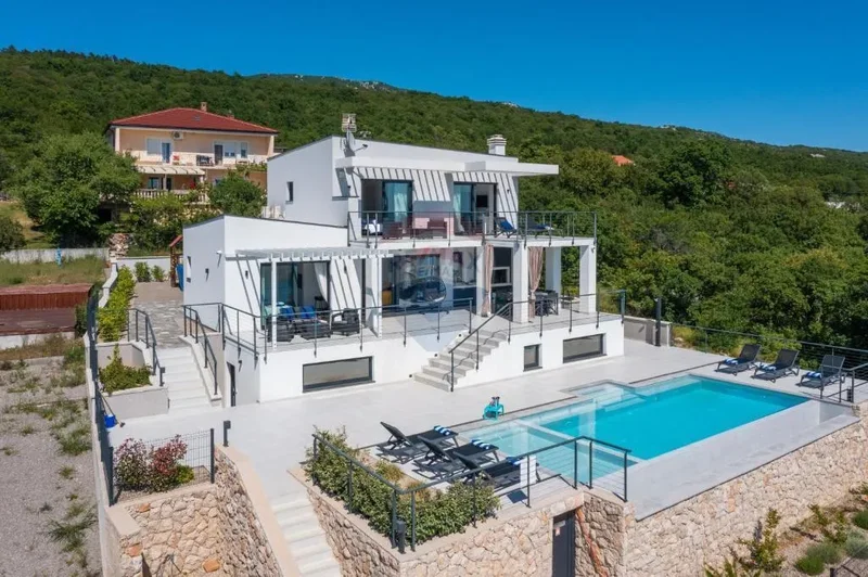 House Šmrika, Kraljevica, 250m2