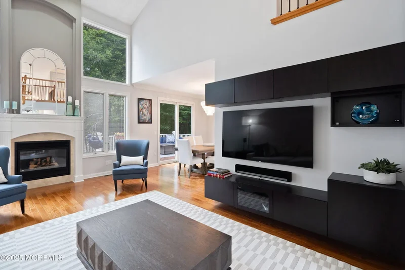 126 Metedeconk Court, Holmdel, NJ 07733, Holmdel, New Jersey, United States. - Photo 11