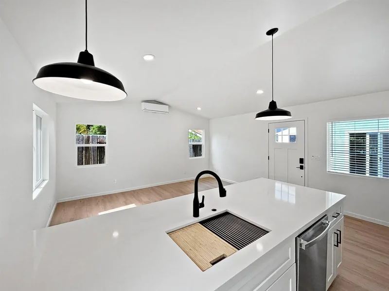 6865 Weller Street, San Diego, California, United States. - Photo 4