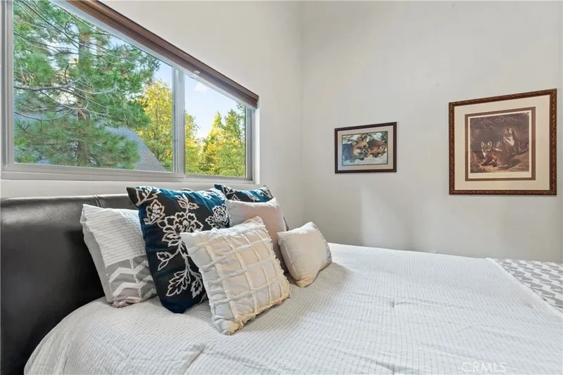 260 El Dorado Drive, Lake Arrowhead, CA 92352, Lake Arrowhead, California, United States. - Photo 32