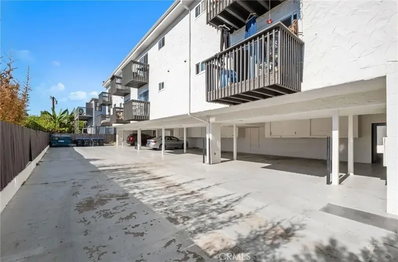 2175 S Coast Highway 18, Laguna Beach, California, United States. - Photo 35