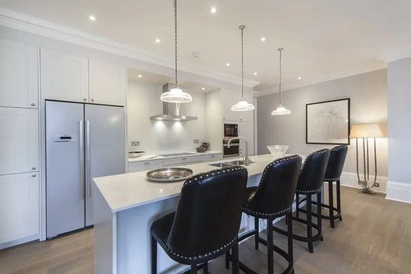 8 Holland Park Mansions, Central London, London, England, United Kingdom. - Photo 6