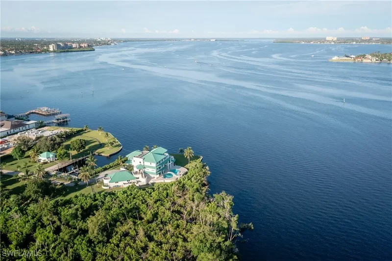 14040 Schultz Rd, Fort Myers, Florida, United States. - Photo 36