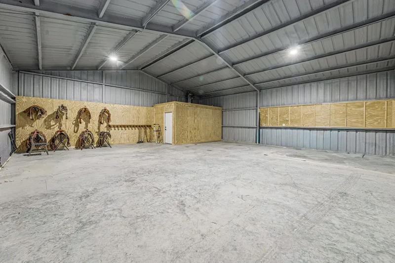 385 Private Road 1733, Stephenville, TX 76401, Stephenville, Texas, United States. - Photo 36