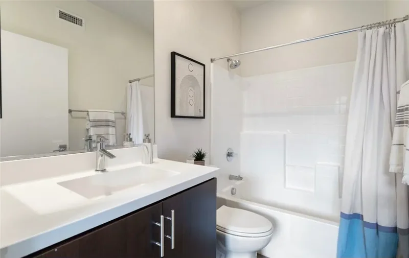 3945 Eagle Rock Boulevard , 50, Los Angeles, CA 90065, Los Angeles, California, United States. - Photo 4