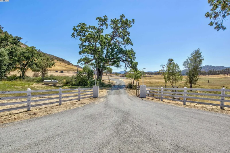 7878 Butts Canyon Road, Pope Valley, California, United States. - Photo 20