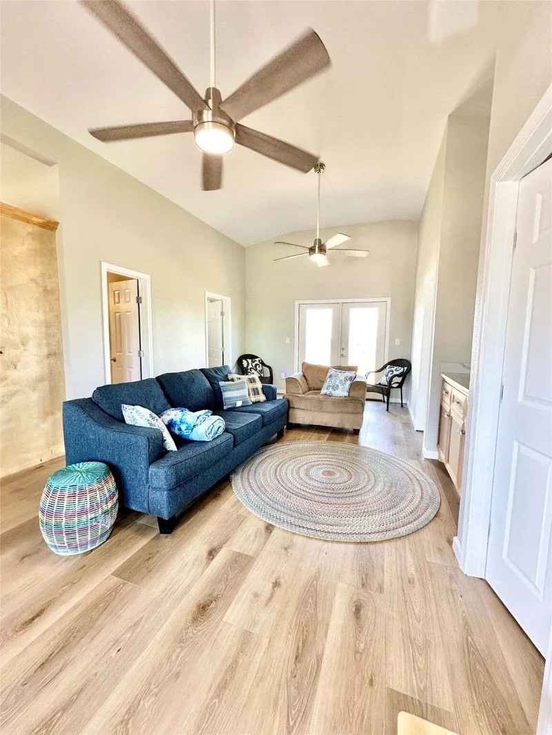 12908 John Reynolds Road, Galveston, TX 77554, Galveston, Texas, United States. - Photo 8