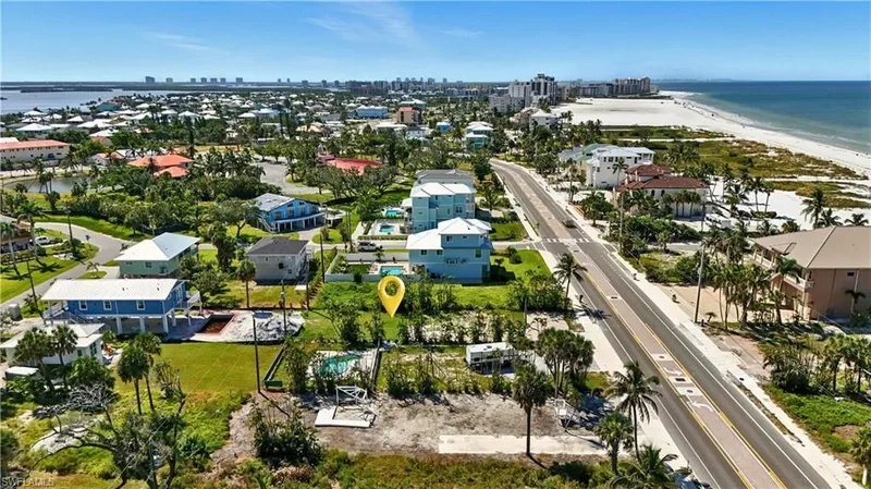 5865, Fort Myers Beach, Florida, United States. - Photo 13