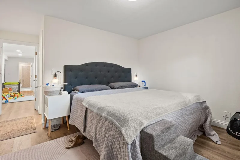 197 Nottingham Avenue, Redwood City, California, United States. - Photo 24
