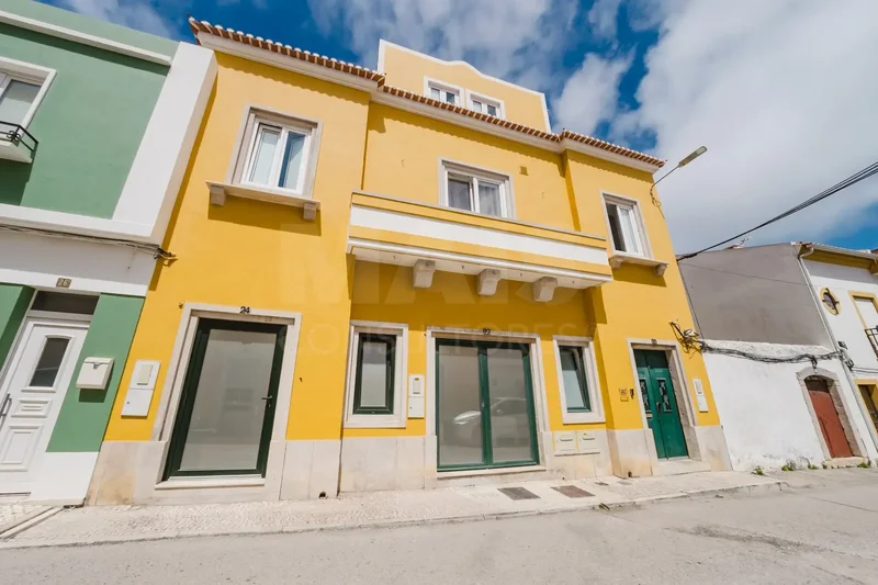 Ferrel, Leiria District, Portugal. - Photo 14