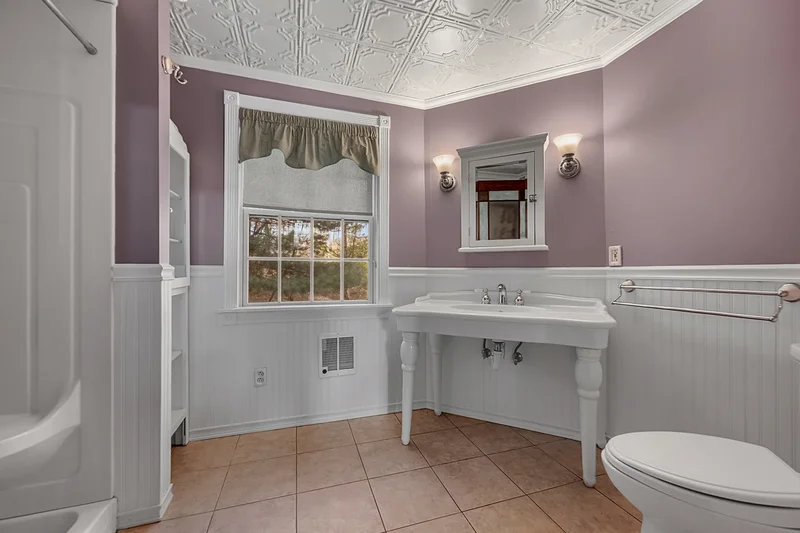 796 Plainville Avenue, Farmington, Connecticut, United States. - Photo 14