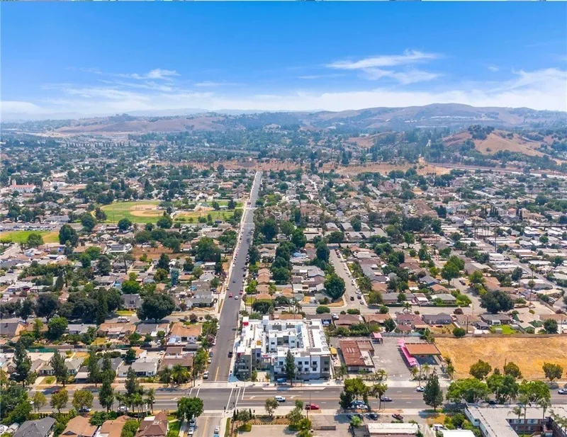 1300 W Mission Boulevard, Pomona, California, United States. - Photo 64