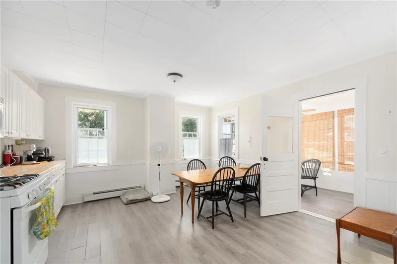 27 Barney Street, Warren, Rhode Island, United States. - Photo 33