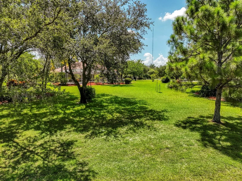 5681 Lago Del Sol Drive, Wellington, Florida, United States. - Photo 43