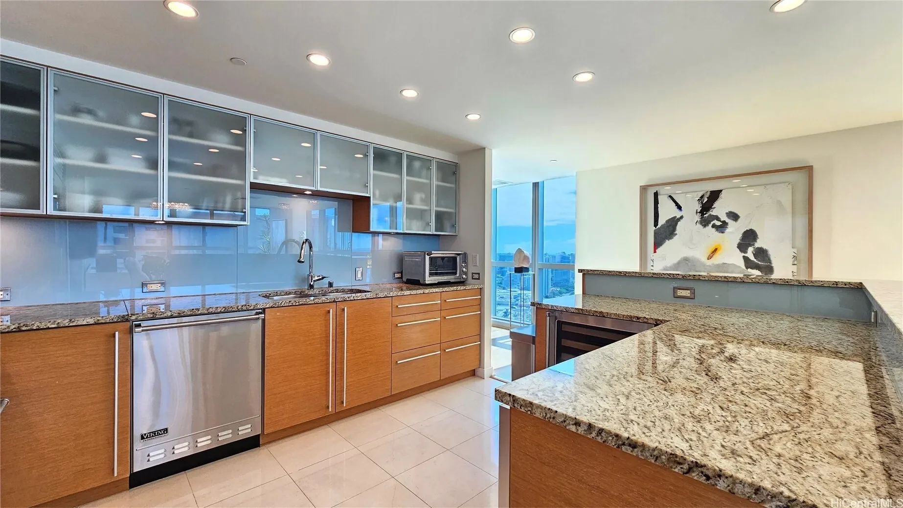 1177 Queen Street Unit 4610, Honolulu, HI 96814, Honolulu, Hawaii, United States. - Photo 15