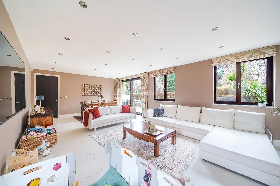 Aylmer Road Hampstead Garden Suburb, London, England, United Kingdom. - Photo 8