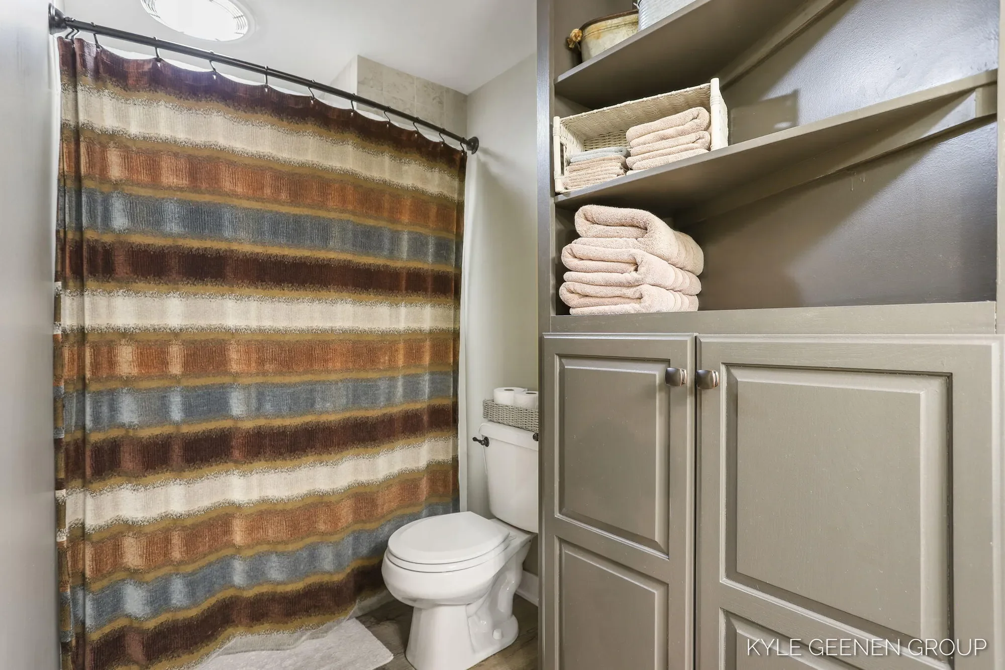945 N Baywood Drive, Holland, MI 49424, West Olive, Michigan, United States. - Photo 51