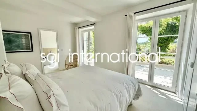 Saint-Tropez, Provence-Alpes-Côte d'Azur, France. - Photo 10
