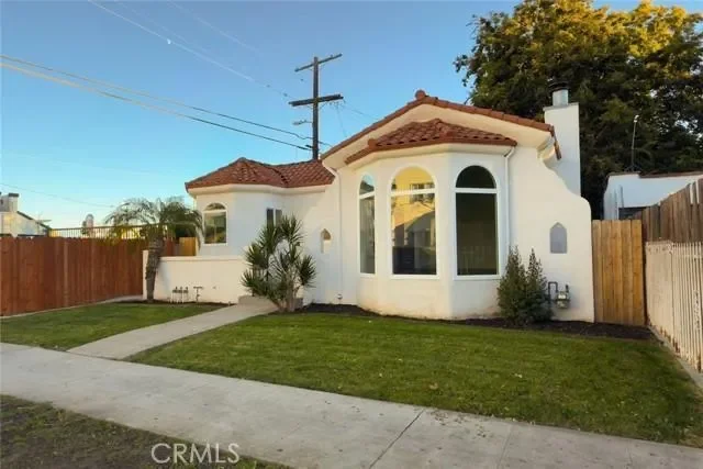 4380 W 28th Street, Los Angeles, CA 90018, Los Angeles, California, United States. - Photo 21