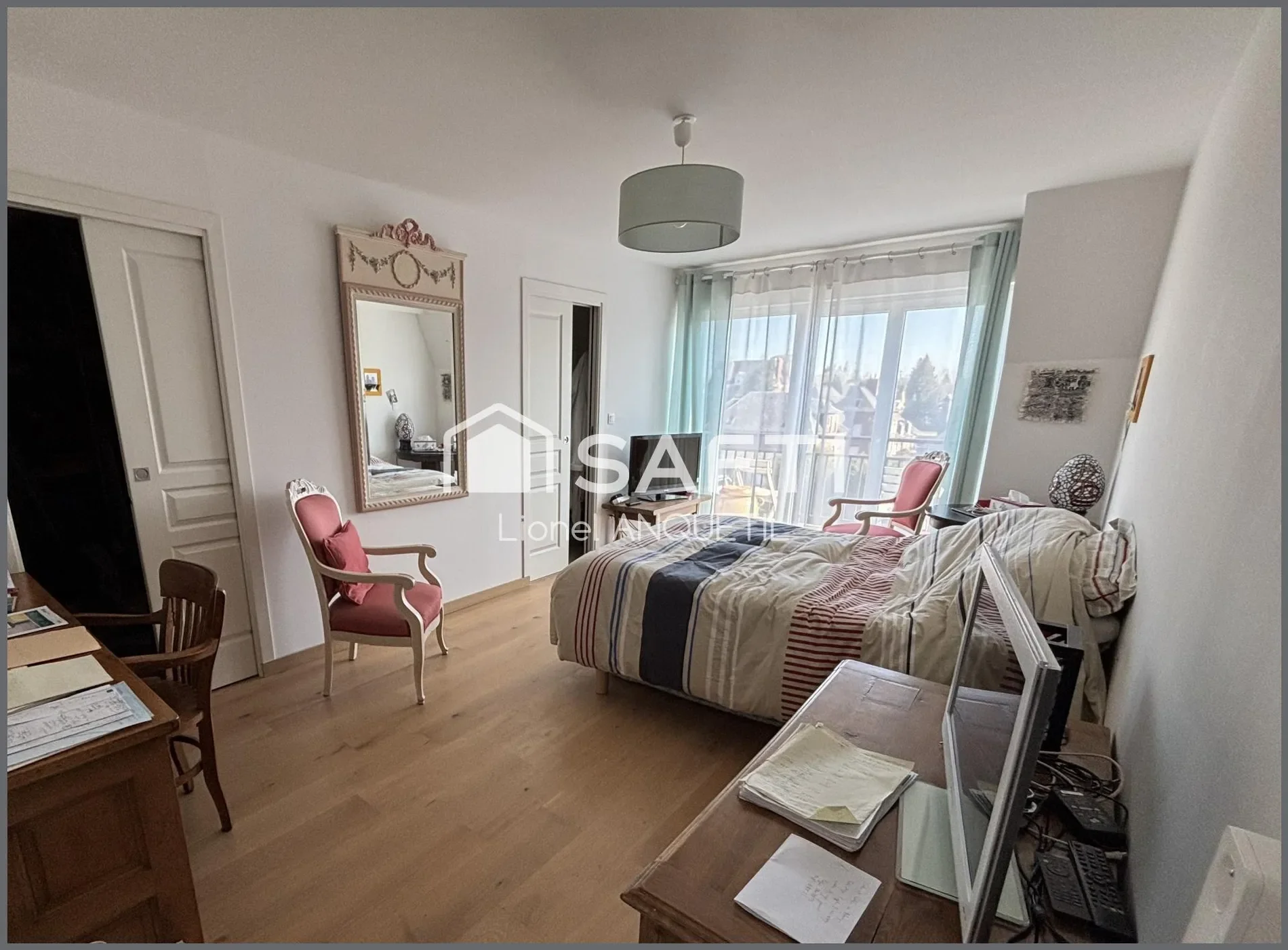 Gallery photo 3