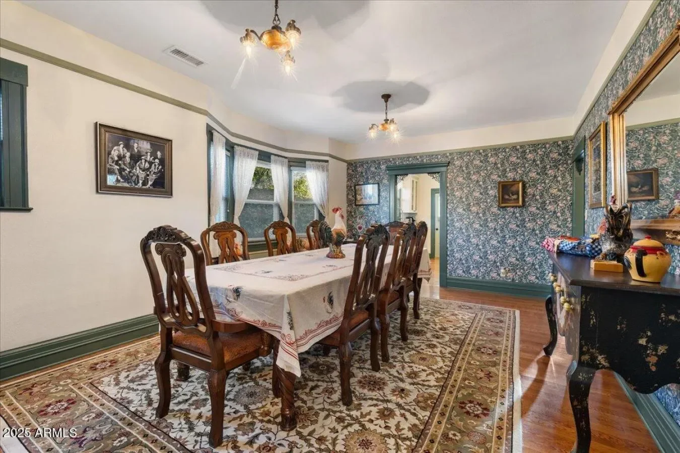 111 S Mount Vernon Avenue, Prescott, Arizona, United States. - Photo 1