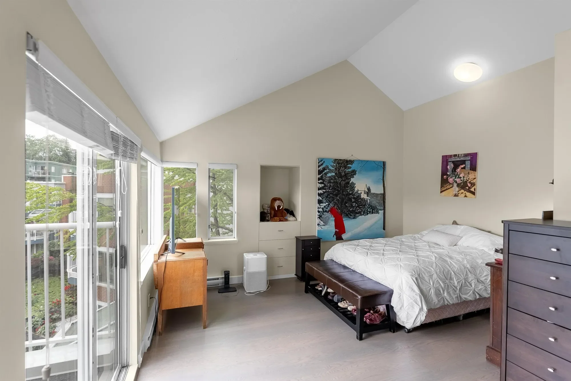Gallery photo 2
