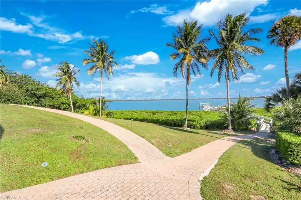 831 Caxambas DR, Marco Island, FL, 34145, USA, Marco Island, Florida, United States. - Photo 28
