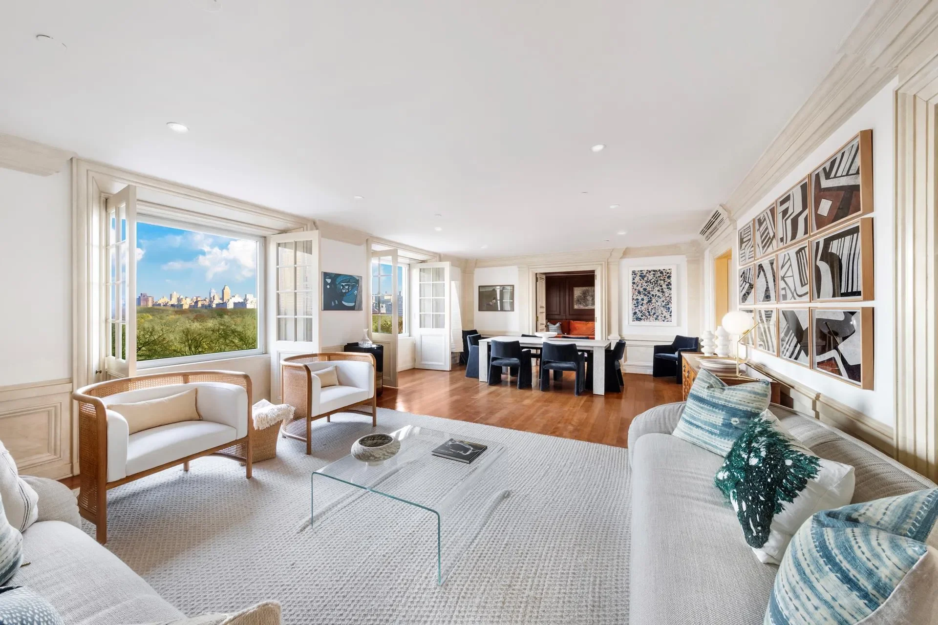 Essex House, 160 CENTRAL PARK S, New York, New York, United States. - Photo 4