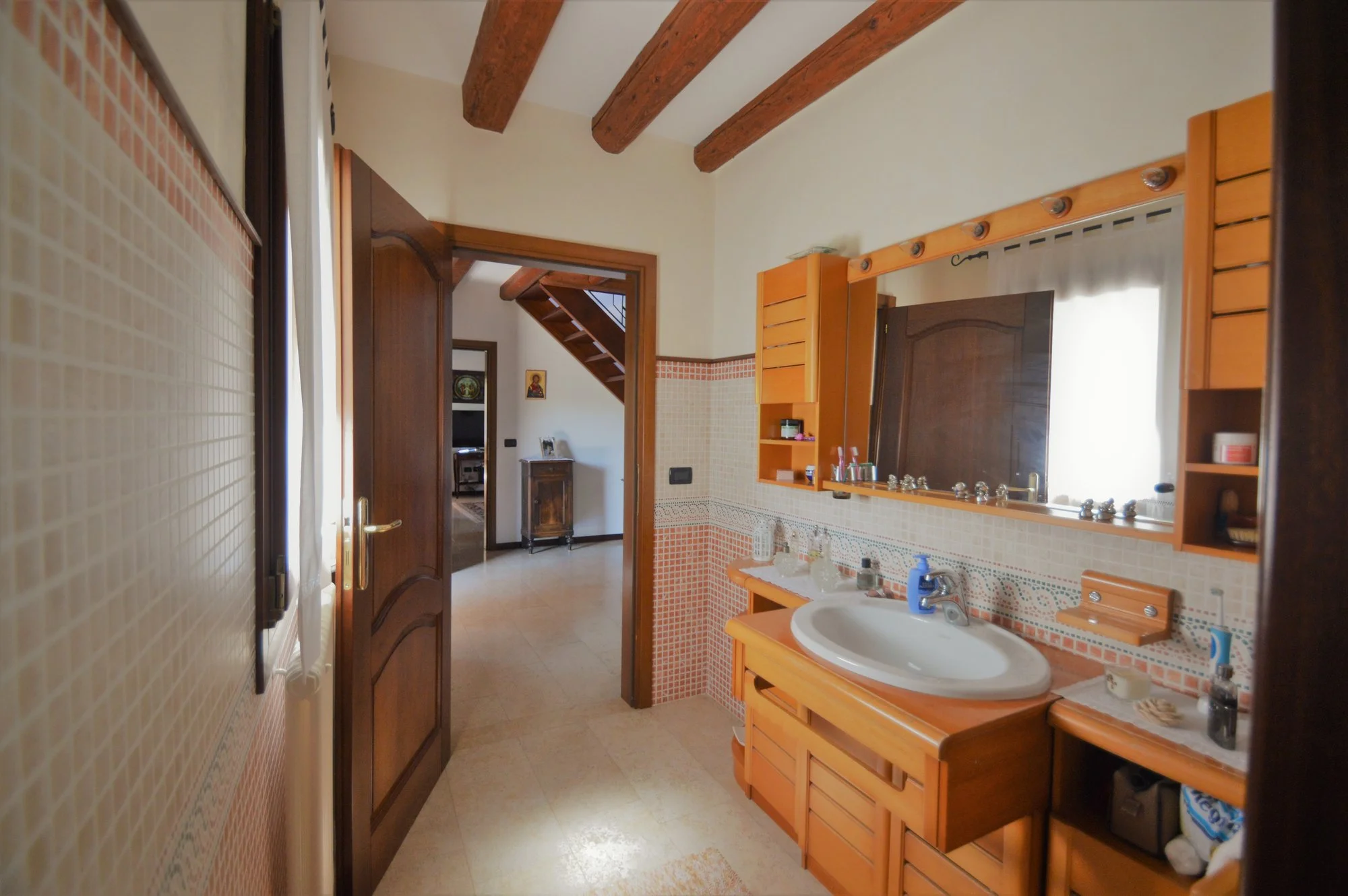 Gallery photo 4