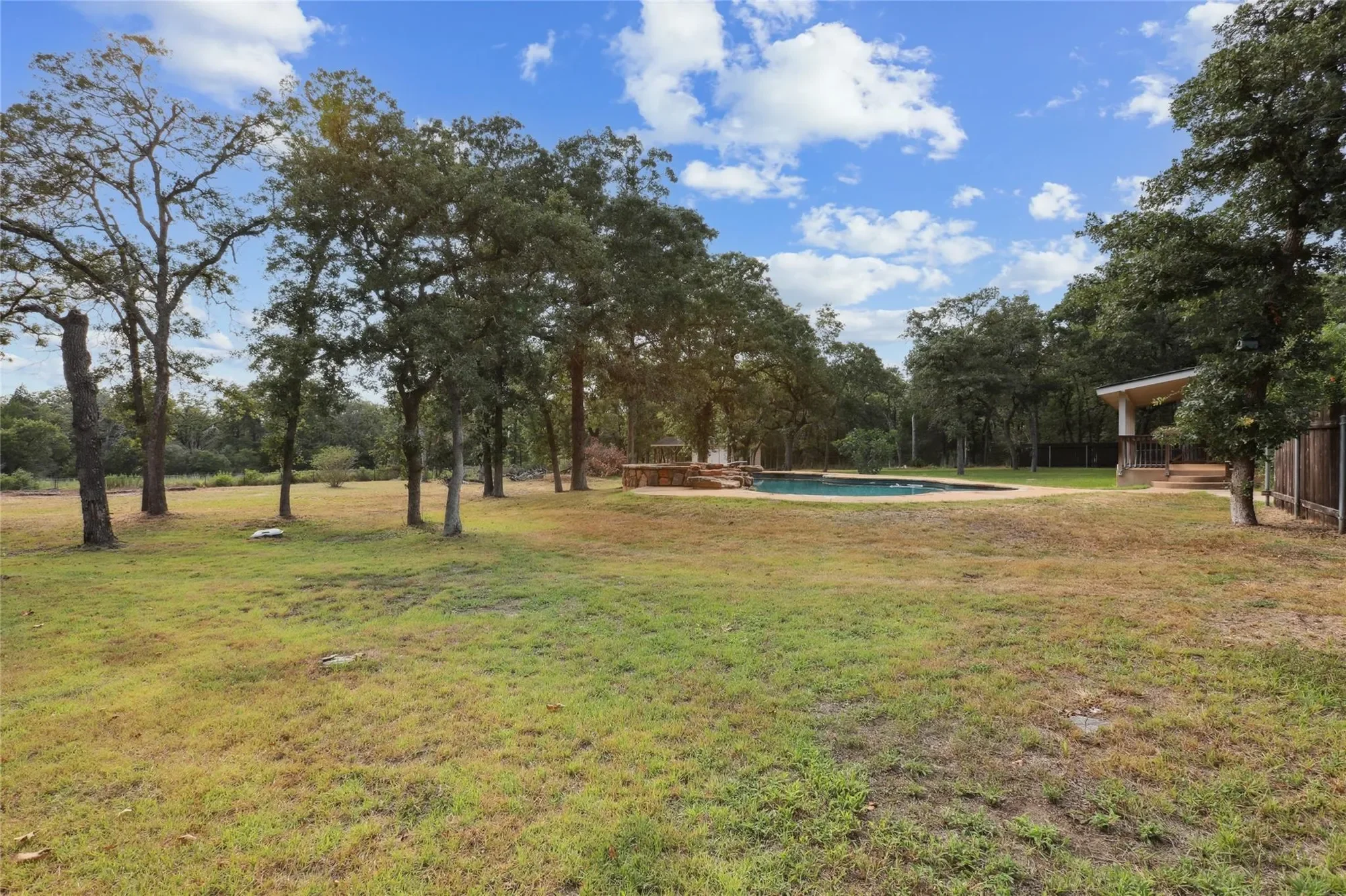 120 Juniper TRL, Elgin, Texas, United States. - Photo 28