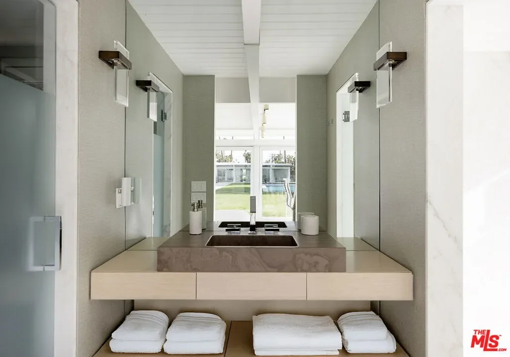 1323 S Driftwood Drive, Palm Springs, California, United States. - Photo 34