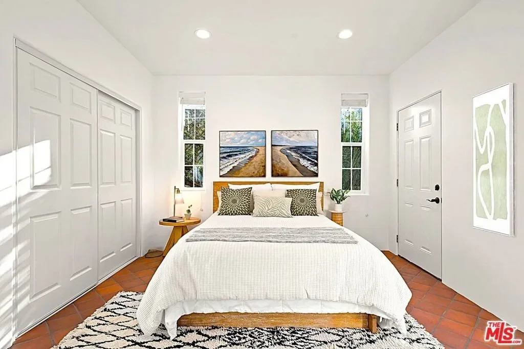 25648 Timpangos Drive, Hidden Hills, California, United States. - Photo 47