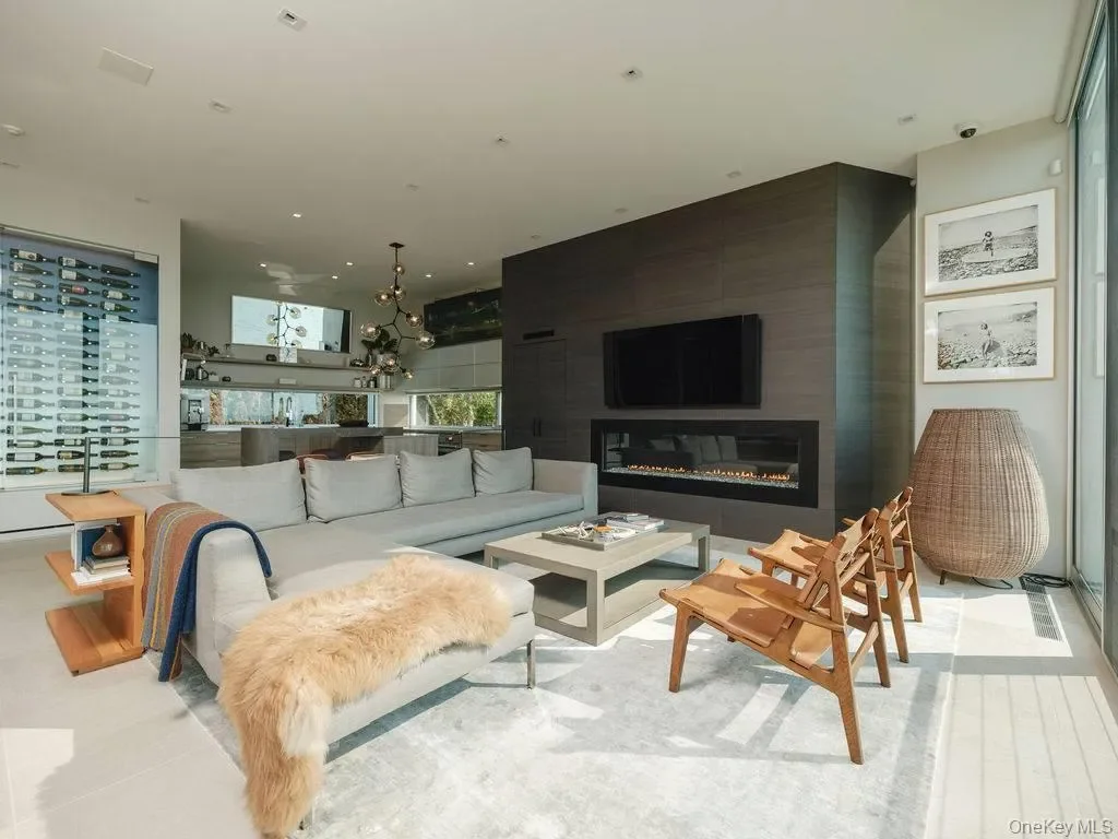 445 Glen Court, Cutchogue, New York, United States. - Photo 6